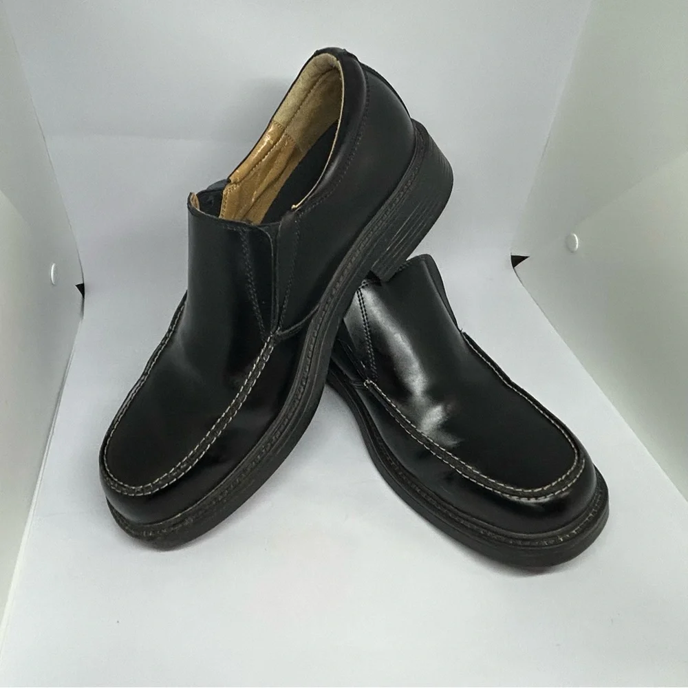 Skechers step into